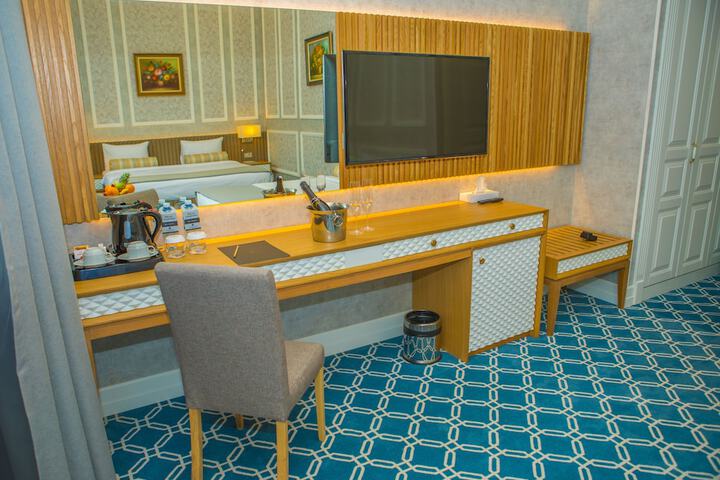 Room 11 of 52