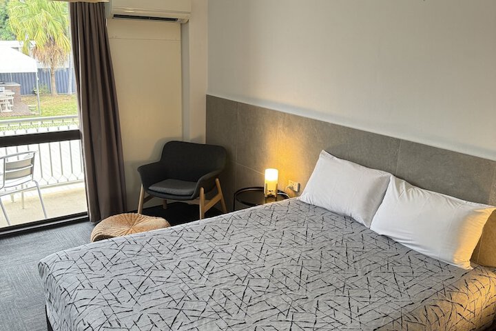 Room 15 of 49