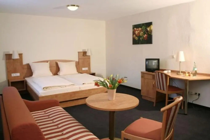 Room 2 of 12