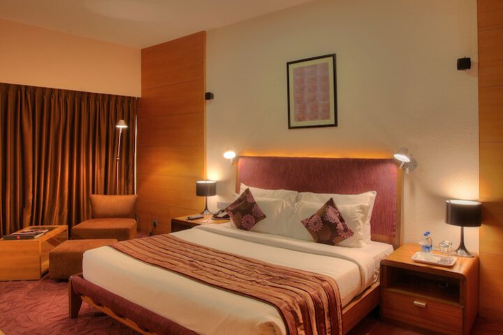 Room 44 of 125