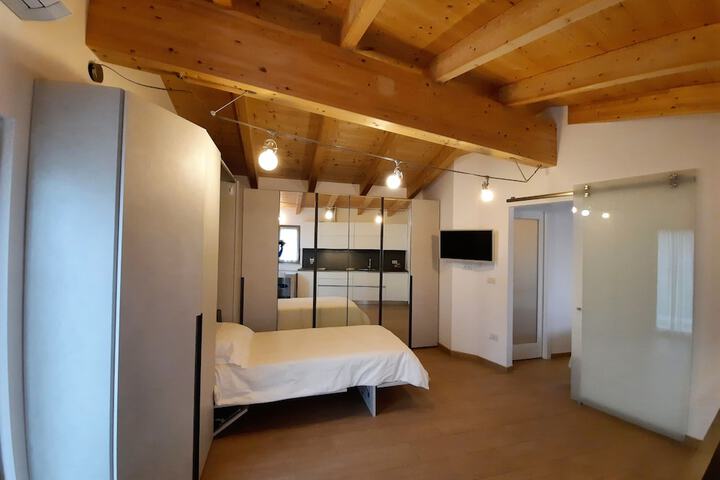 Room 38 of 71