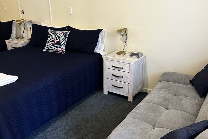 Room 8 of 63