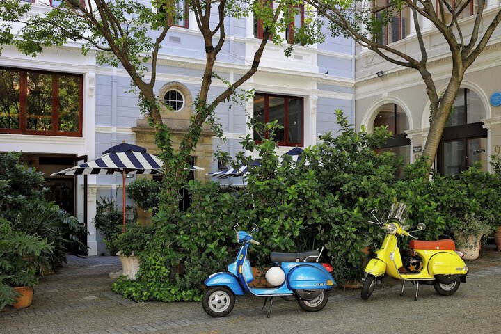 Hotel 70 of 87