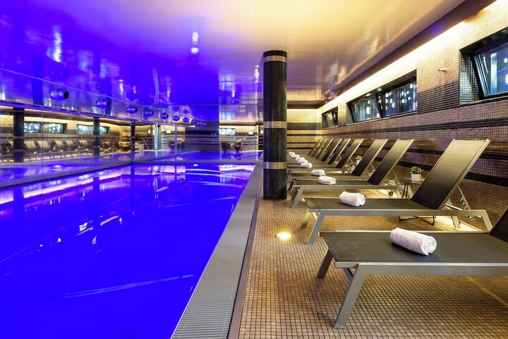 Pool 57 of 145