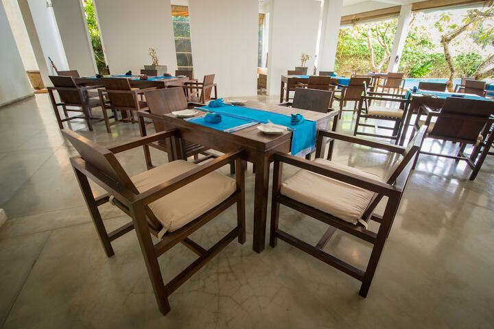 Dining Photos