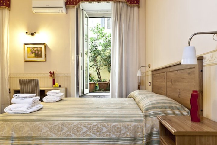 Room 14 of 45