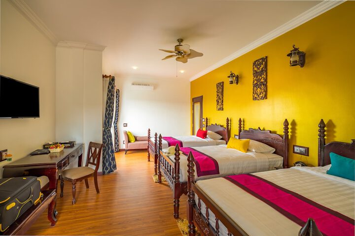 Room 10 of 60