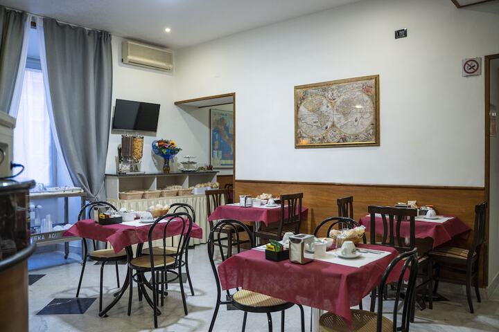 Dining Photos