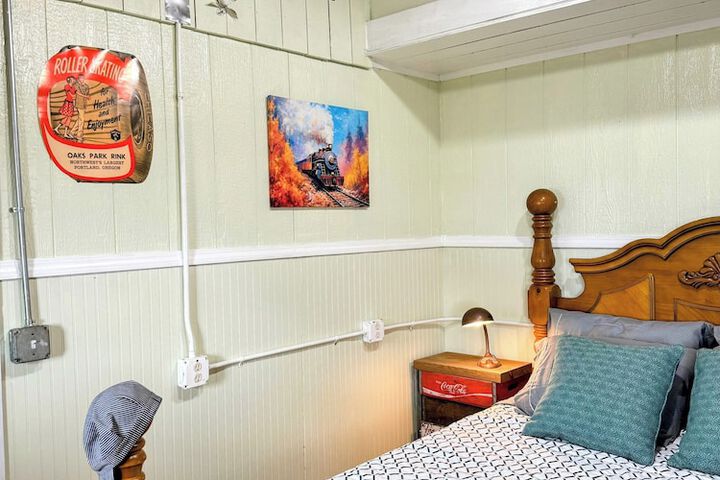 Room 13 of 117