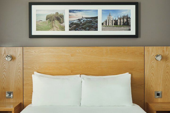 Room 21 of 59