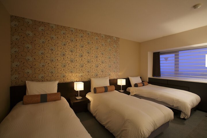 Room 14 of 70