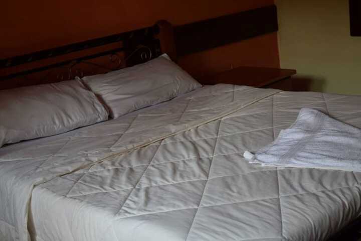 Room 3 of 20