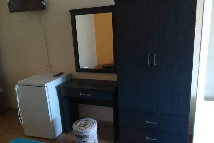 Room 15 of 26