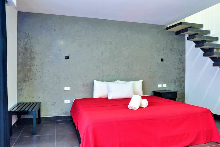Room 29 of 120