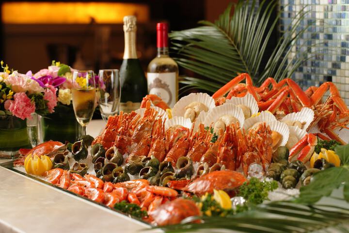 Dining 50 of 60