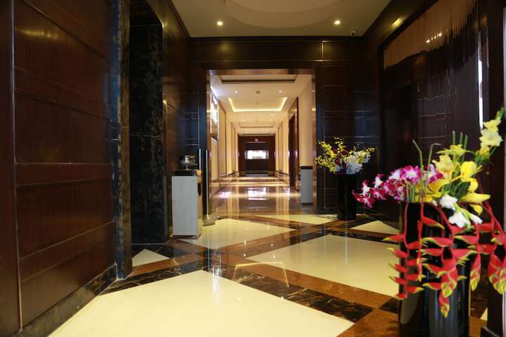 Hotel Lobby
