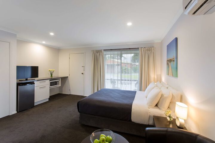 Room 3 of 21