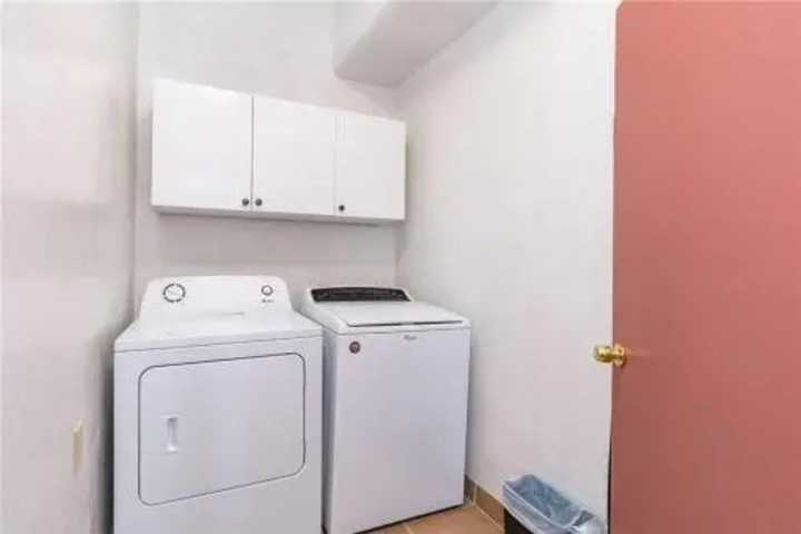 Room 4 of 14