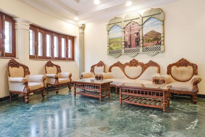 Hotel Interior 10 of 41