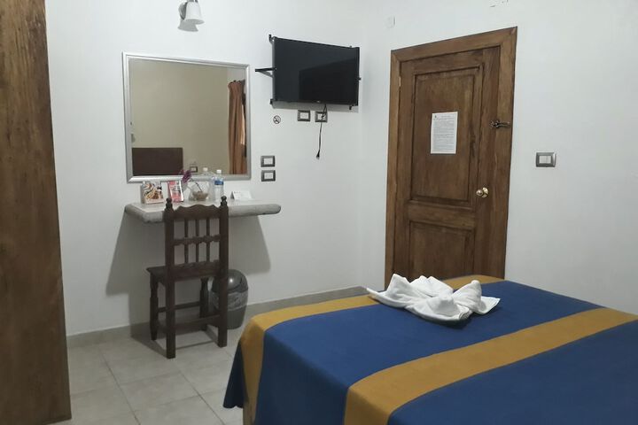 Room 21 of 142