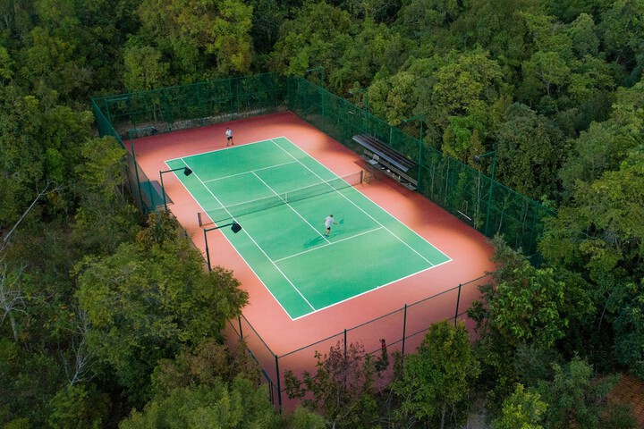 Tennis and Basketball Courts 122 of 185