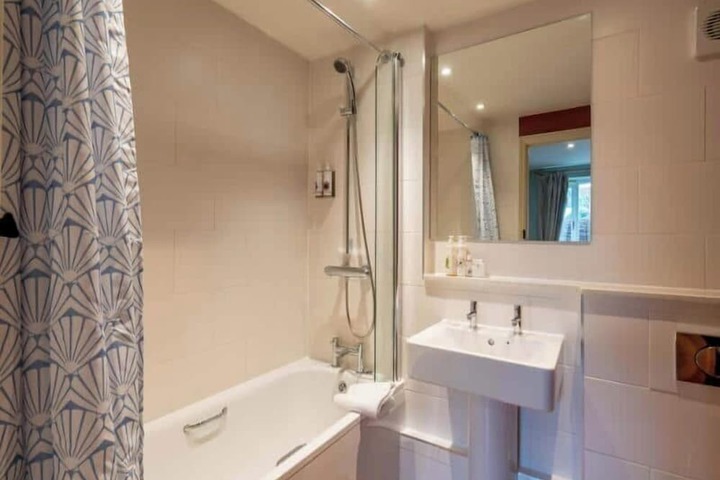 Bath Photo