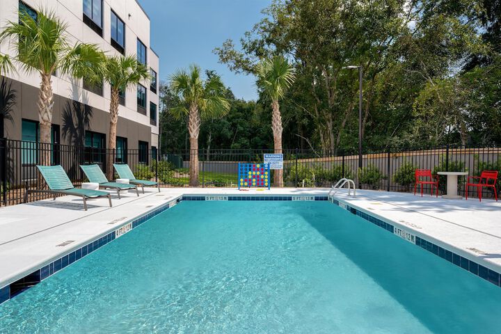 Pool 29 of 46