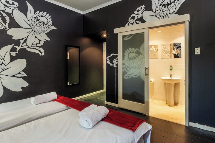 Room 26 of 48