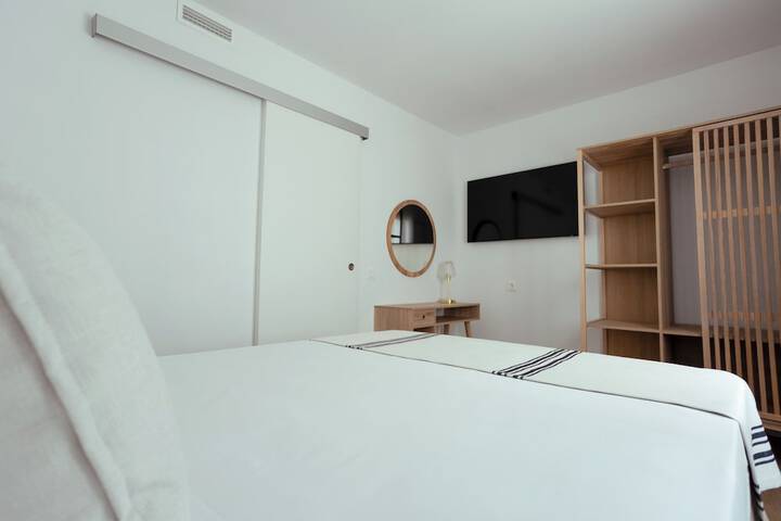Room 7 of 43