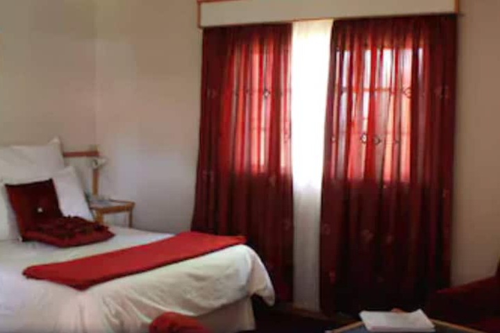 Room 12 of 35