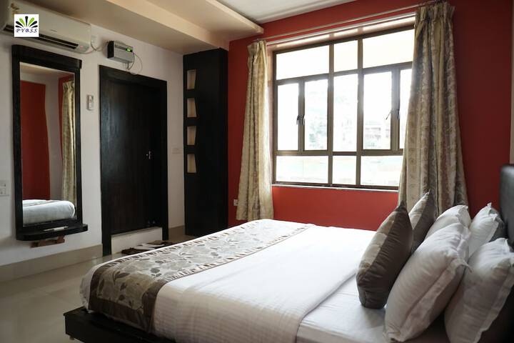 Room 15 of 94