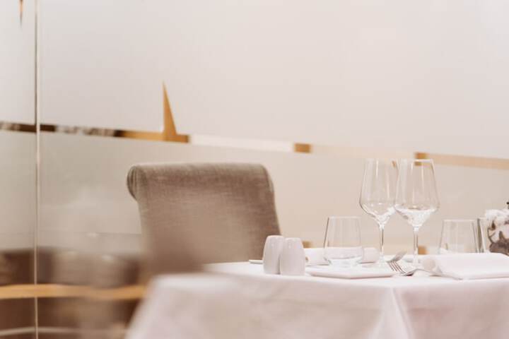 Dining 118 of 178
