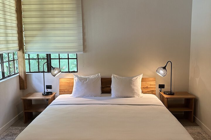 Room 13 of 44