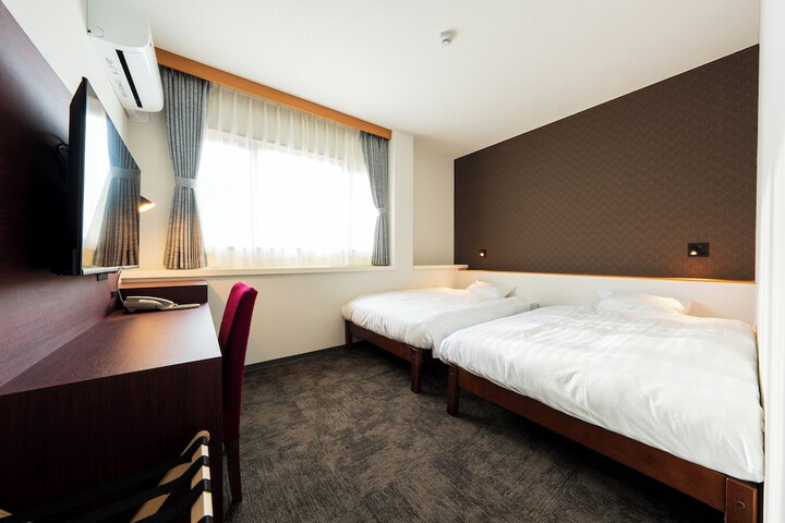 Room 30 of 44