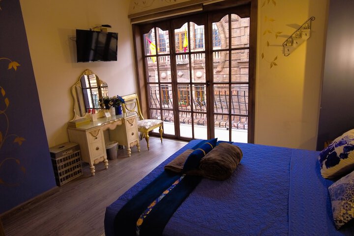 Room 4 of 62