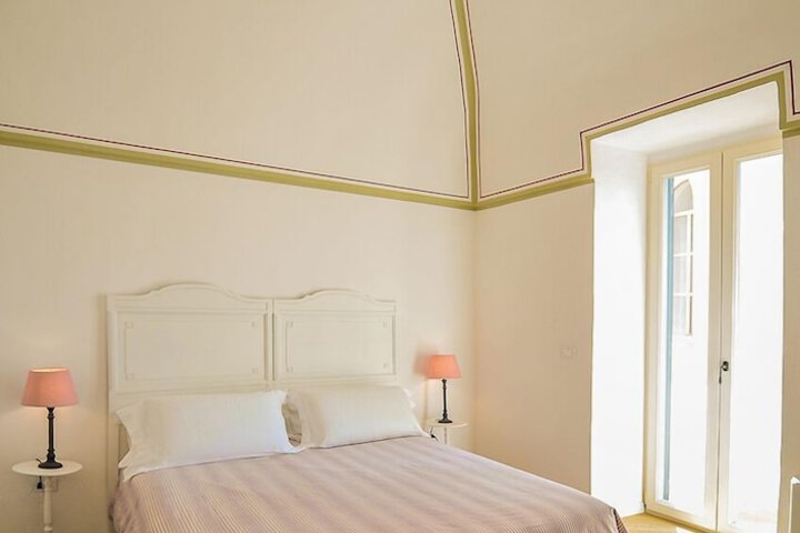 Room 19 of 181