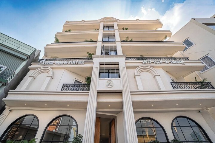 Hotel 96 of 100