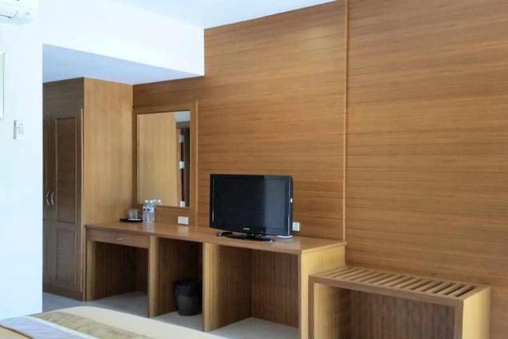Room 15 of 31