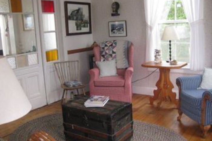 Room 9 of 26