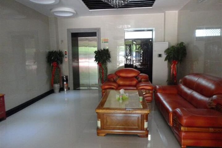 Hotel Interior 10 of 26