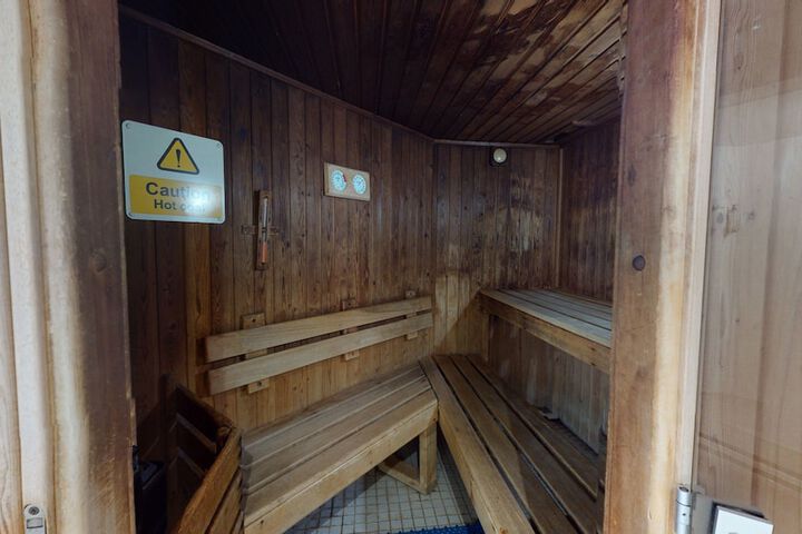 Spa 74 of 99