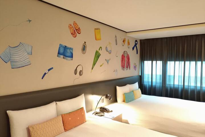 Room 26 of 92