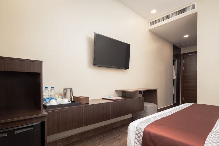 Room 12 of 78
