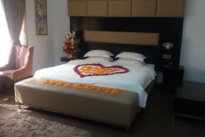 Room 17 of 49