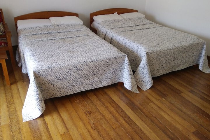 Room 5 of 38