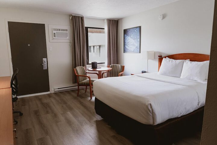 Room 67 of 120