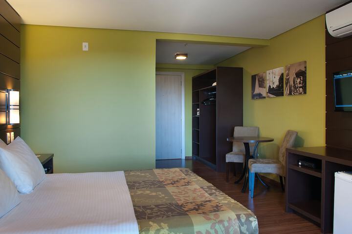 Room 16 of 71