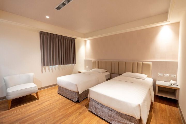 Room 45 of 128