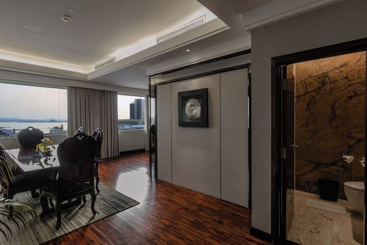 Room 20 of 69