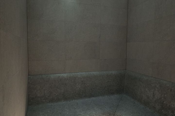 Room 56 of 106